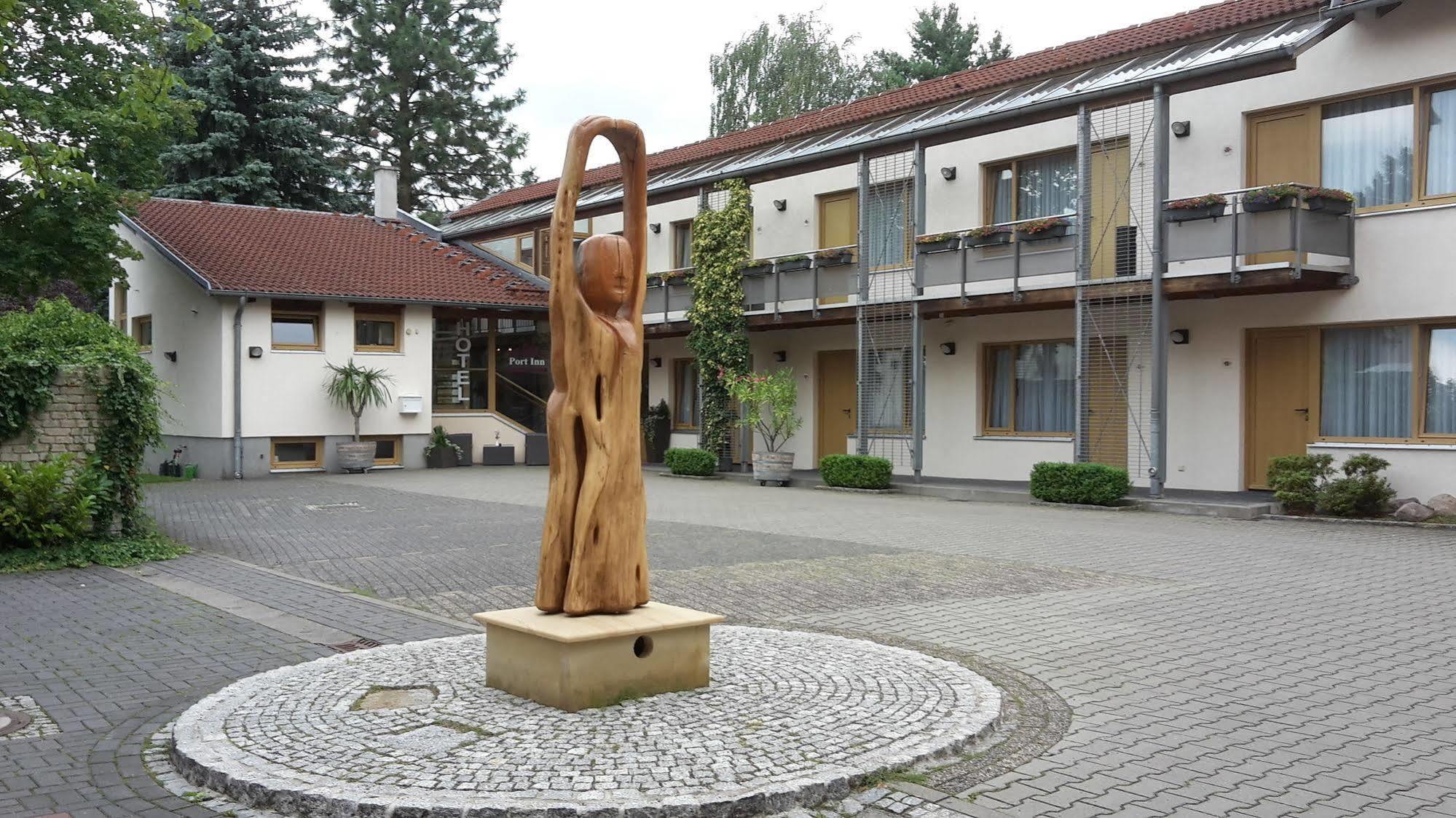 Port Inn Hotel Eichwalde ภายนอก รูปภาพ