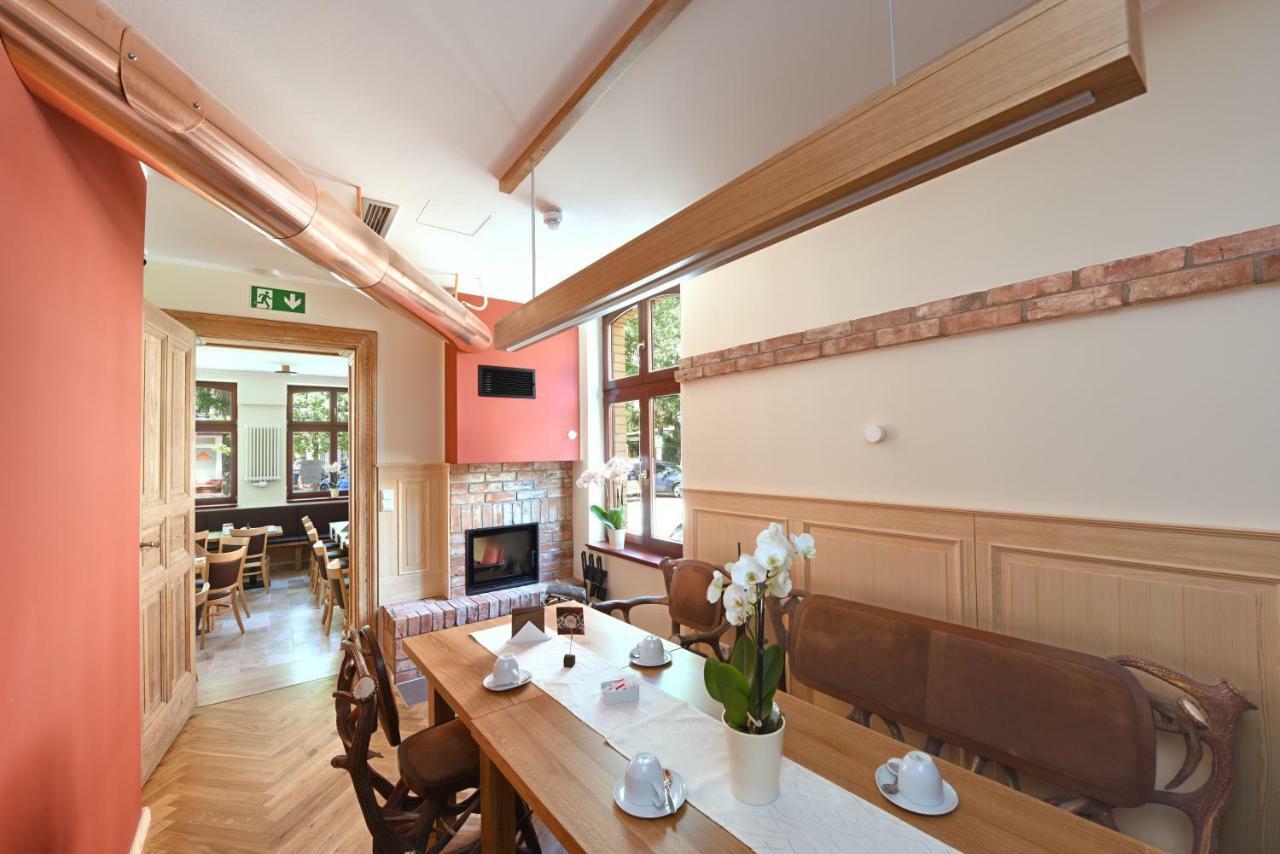 Port Inn Hotel Eichwalde ภายนอก รูปภาพ